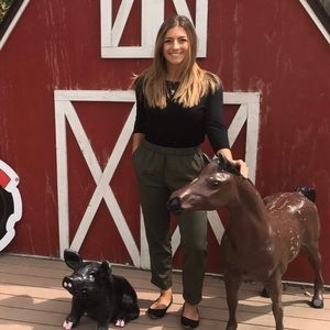 Army green flowy pants